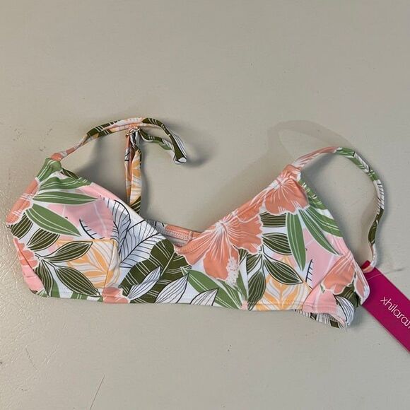Xhilaration Women's Floral Two Piece Bikini Swimsuit - Size XS (00) - Picture 3 of 8